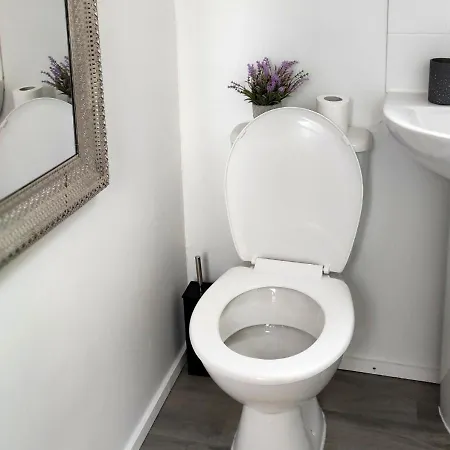 3 Yoga In - 1 Bedroom Sleeps 4 Souce