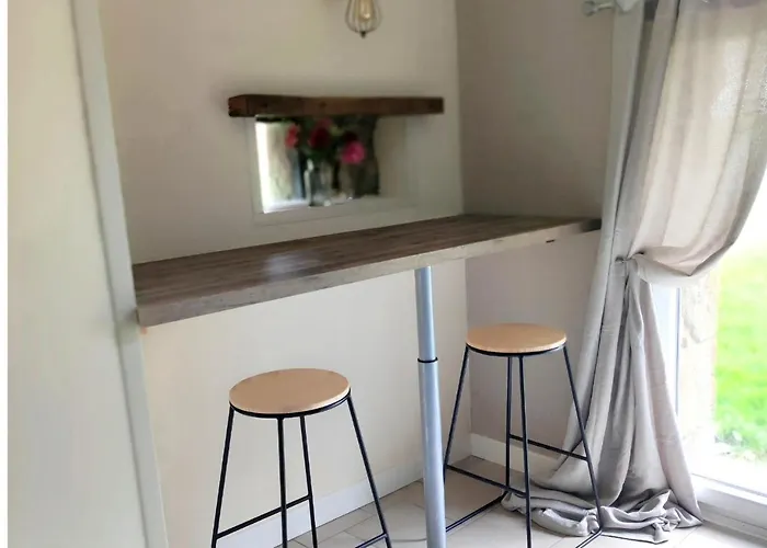 3 Yoga In - 1 Bedroom Sleeps 4 בית נופש *